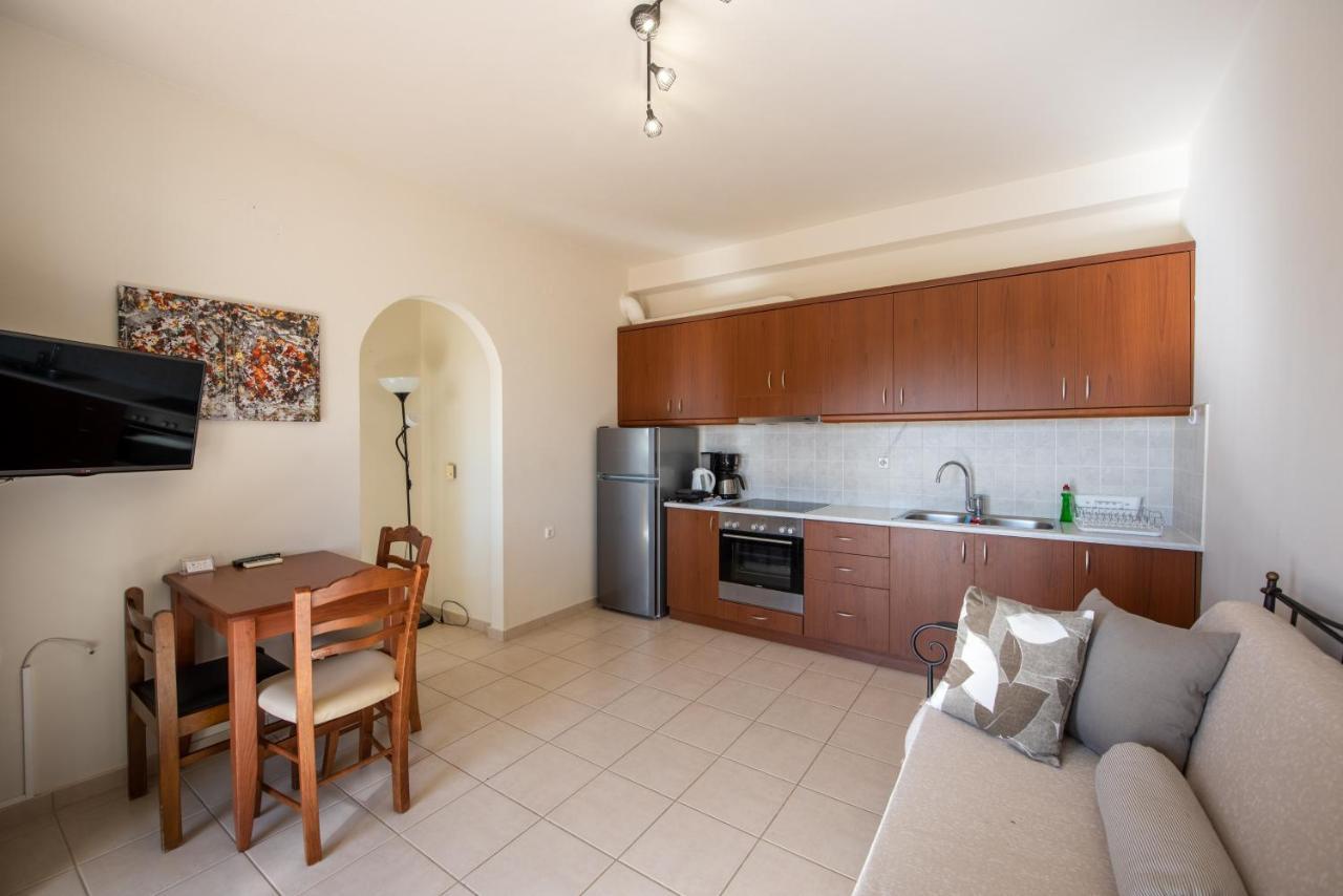 Portela Apartments Kampoula Keratokampos Esterno foto