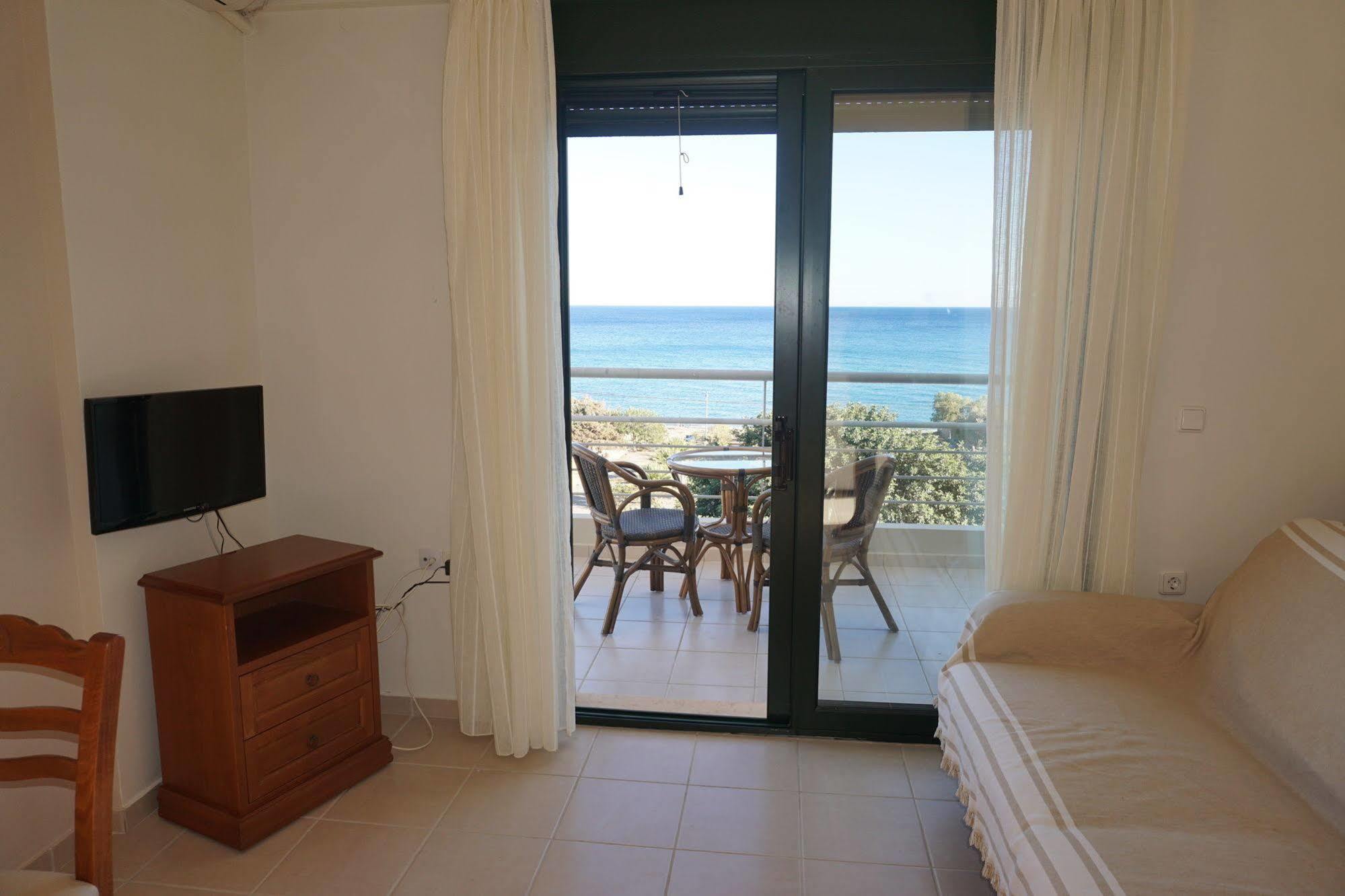 Portela Apartments Kampoula Keratokampos Esterno foto