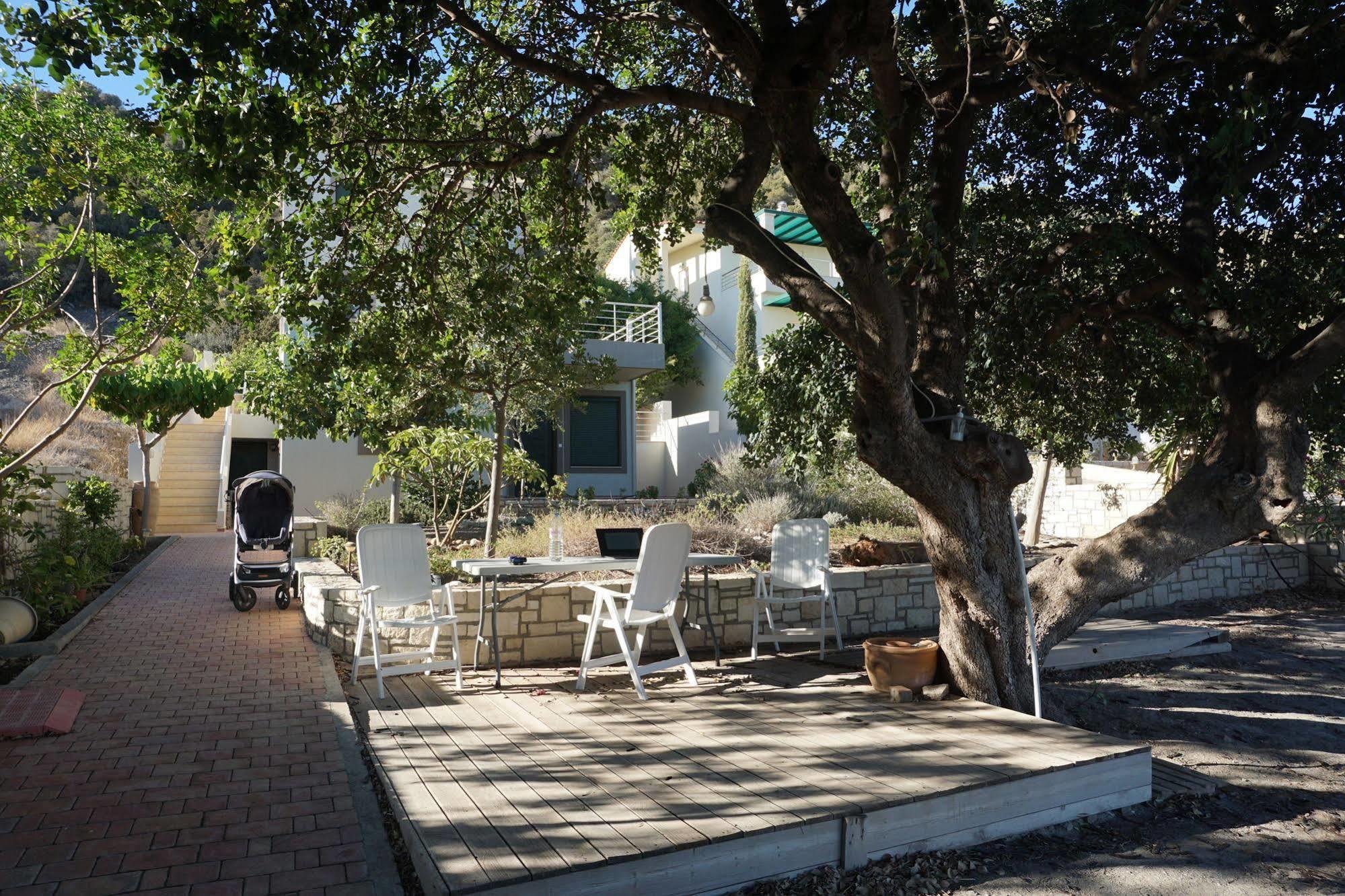 Portela Apartments Kampoula Keratokampos Esterno foto
